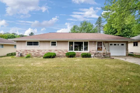 1006 17th St SW, Austin, MN 55912