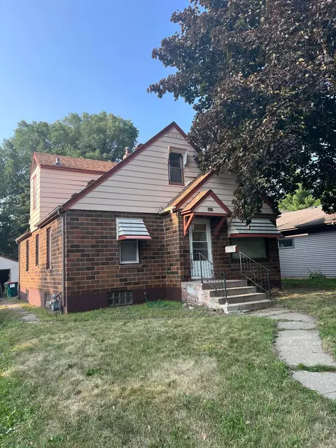 967 42nd Ave NE, Columbia Heights, MN 55421