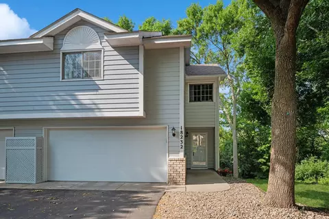 18232 Cascade Dr, Eden Prairie, MN 55347