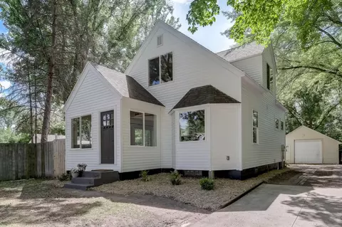 253 River St S, Delano, MN 55328