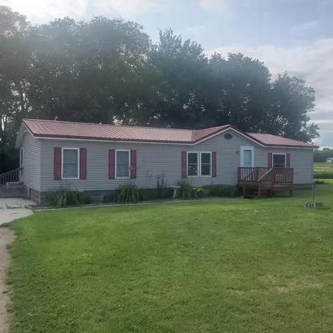 21165 Eagle Dr, Osakis, MN 56360