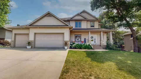 1514 Monterey Ln SW, Rochester, MN 55902