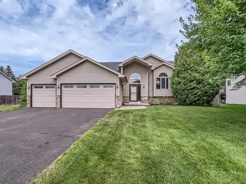 15349 Linnet St NW, Andover, MN 55304