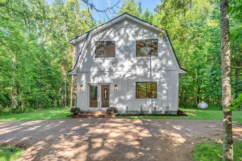 52146 Oswald Ln, Sandstone, MN 55072