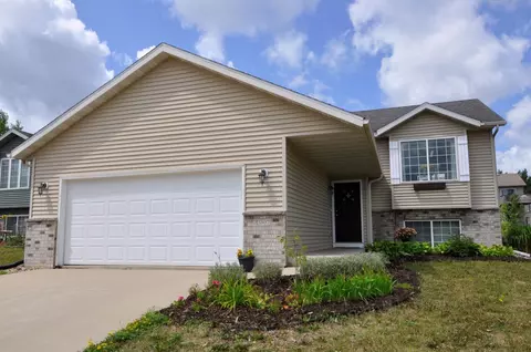 3807 Kenosha Dr NW, Rochester, MN 55901