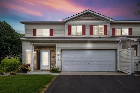 21217 N Clydesdale Curv, Forest Lake, MN 55025