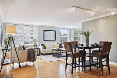 3150 Excelsior Blvd #303, Minneapolis, MN 55416