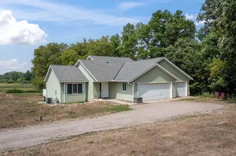 4334 Cooper Ave S, Saint Cloud, MN 56301