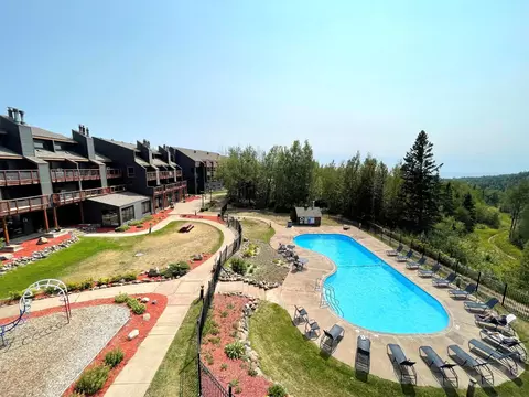 112 Bridge Run Ln #A, Lutsen Twp, MN 55612