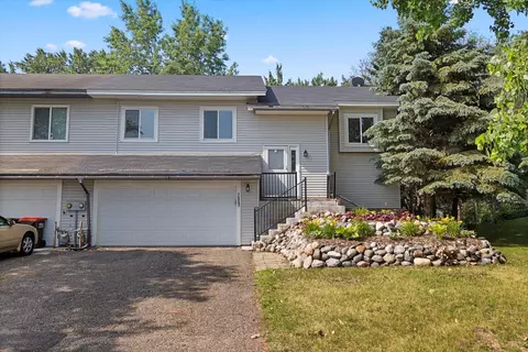 7557 Afton Rd, Woodbury, MN 55125