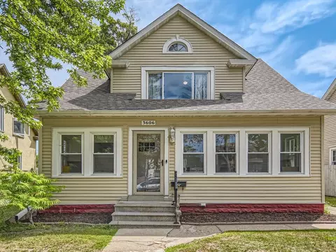 3606 Girard Ave N, Minneapolis, MN 55412