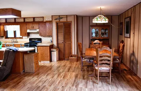 336 Plainview Dr, River Falls, WI 54022 photo 8
