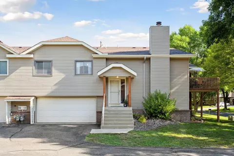 6997 Polaris Ln N, Maple Grove, MN 55311
