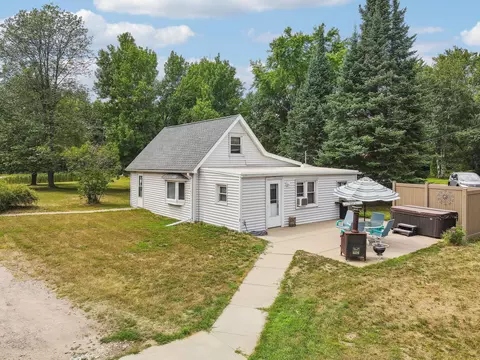 7800 Sunset Ave, Circle Pines, MN 55014