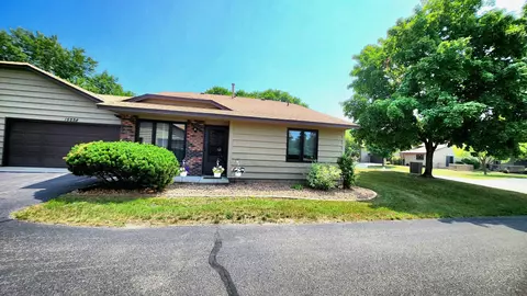 15228 40th Ave N, Plymouth, MN 55446