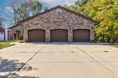 2815 260th St, Marshall, MN 56258 photo 4