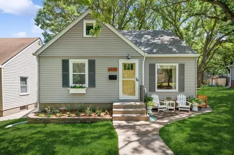 2709 Idaho Ave S, Saint Louis Park, MN 55426