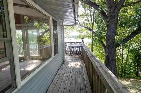19061 Island View Dr, Mora, MN 55051