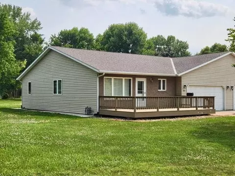 36 Westview Cir, Cottonwood, MN 56229