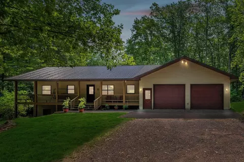 86410 Betzold Rd, Bayfield, WI 54814