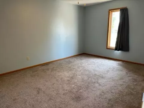 532 River Bluff Dr, Windom, MN 56101 photo 12