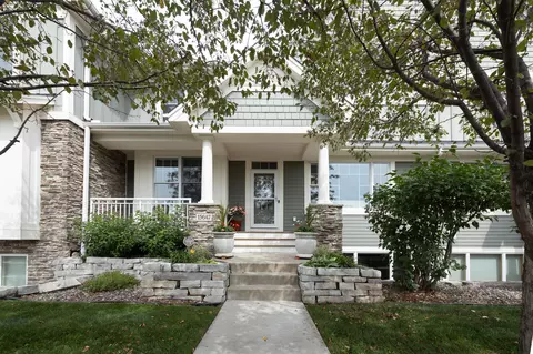 15647 Duck Crossing Way, Apple Valley, MN 55124