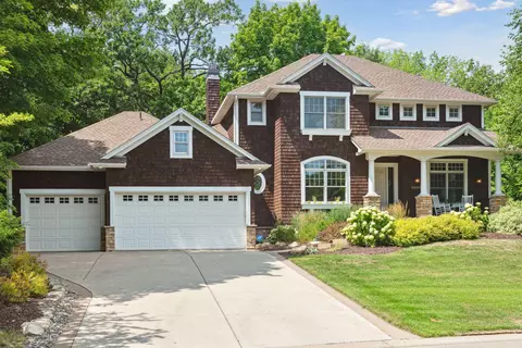2851 Timberview Trl, Chaska, MN 55318 photo 1