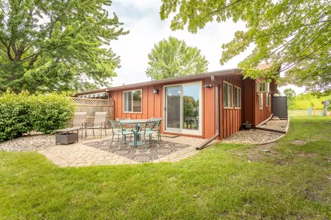 3855 Wahtomin Trl NW, Alexandria, MN 56308