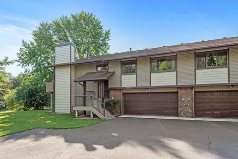 3144 Farnum Dr #B, Eagan, MN 55121