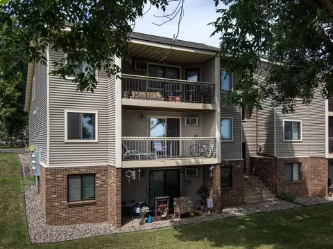 14847 Endicott Way #208, Apple Valley, MN 55124