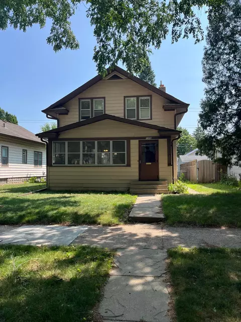 1308 Sargent Ave, Saint Paul, MN 55105