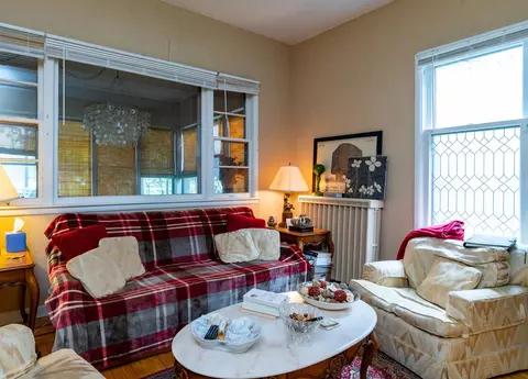 1126 Jefferson St NE, Minneapolis, MN 55413