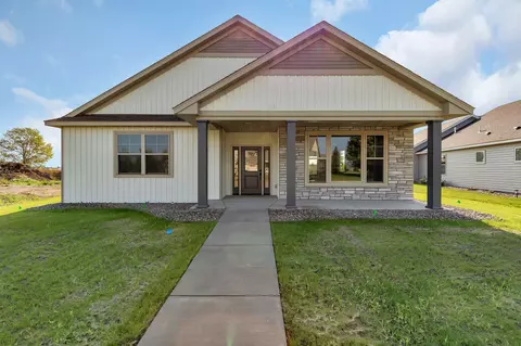1904 Sandstone Loop S, Sartell, MN 56377