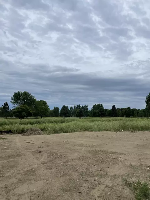 12571 Masters Ln, Lindstrom, MN 55045