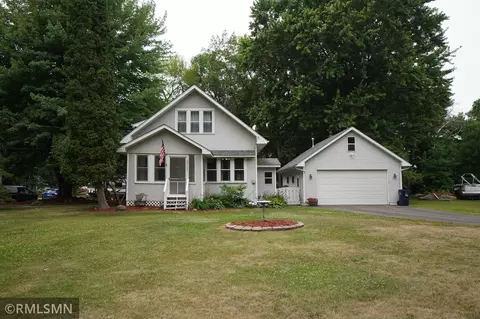 28960 Old Towne Rd, Chisago City, MN 55013