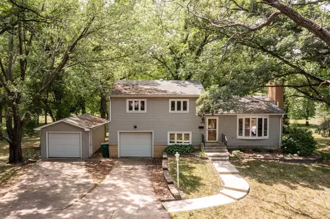 300 22nd St SW, Austin, MN 55912