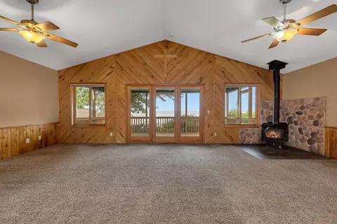 43747 Vista Rd, Isle, MN 56342