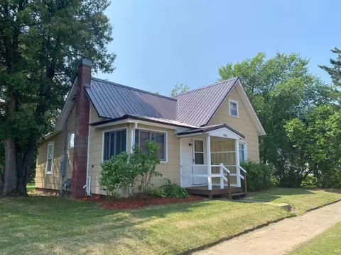 1032 Tiffany St, Boyceville, WI 54725