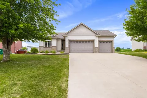 7473 Kahler Ct NE, Otsego, MN 55301