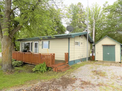 3463 Four Mile Bay Dr NW, Baudette, MN 56623