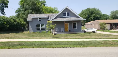 701 Main St S, Lonsdale, MN 55046