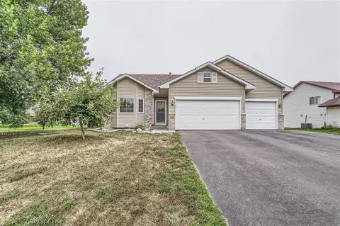 5490 Kahler Dr NE, Albertville, MN 55301
