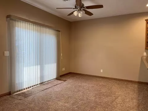 400 Riverbluff Dr, Windom, MN 56101 photo 9