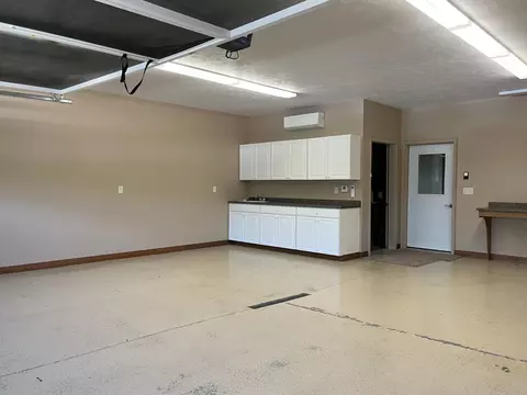 400 Riverbluff Dr, Windom, MN 56101 photo 28