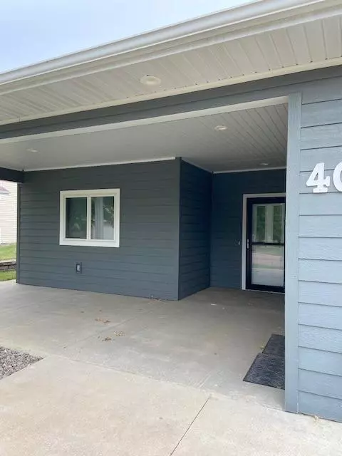 400 Riverbluff Dr, Windom, MN 56101 photo 30