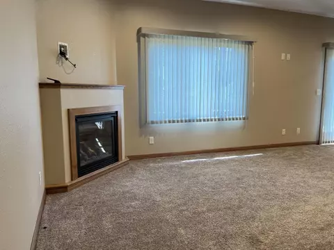 400 Riverbluff Dr, Windom, MN 56101 photo 10