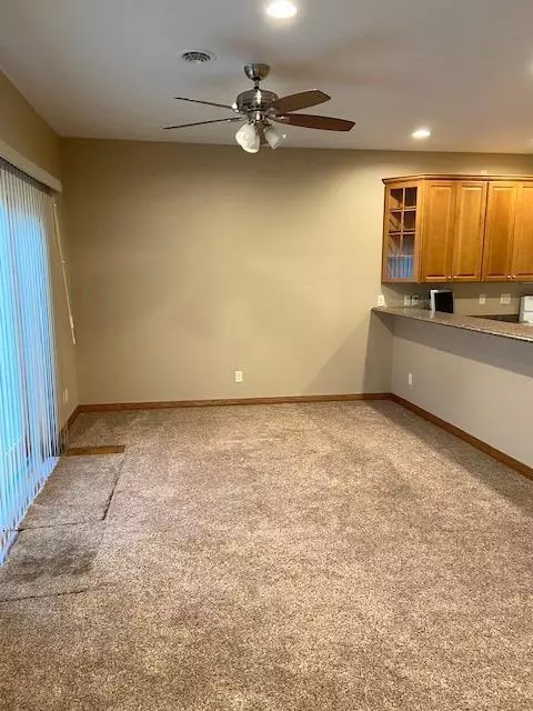 400 Riverbluff Dr, Windom, MN 56101 photo 8
