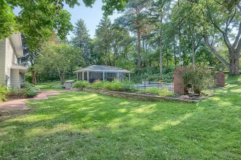 2975 Witby Dr, Eagan, MN 55121 photo 32
