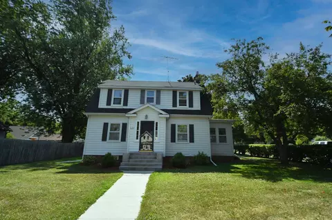 627 12th St, Red Wing, MN 55066