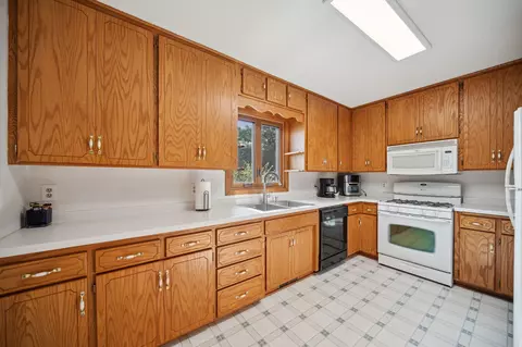 22115 Canby Ave, Faribault, MN 55021 photo 10
